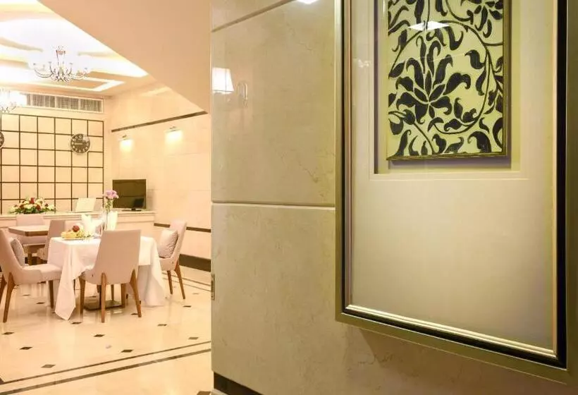Fiori Hotel Suites