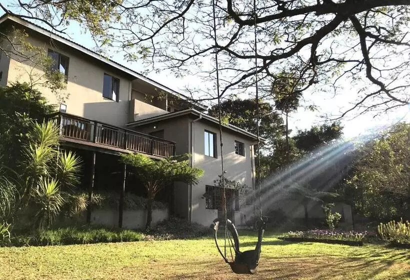 Majatalo A Kings View