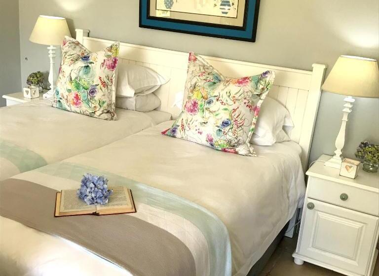 بنسيون A Kings View