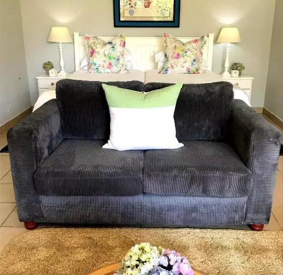 Majatalo A Kings View