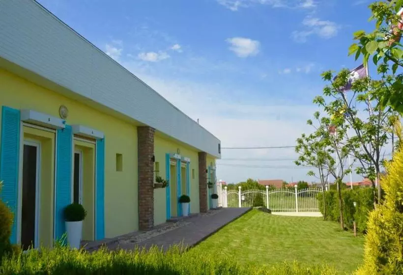 پانسیون Casa Ana