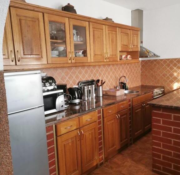 پانسیون House Leyla