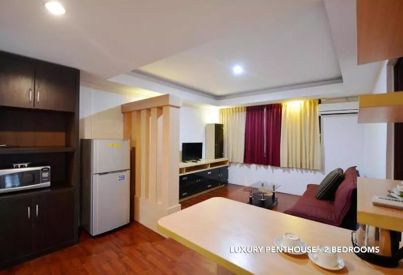 ペンション Kasira Residence