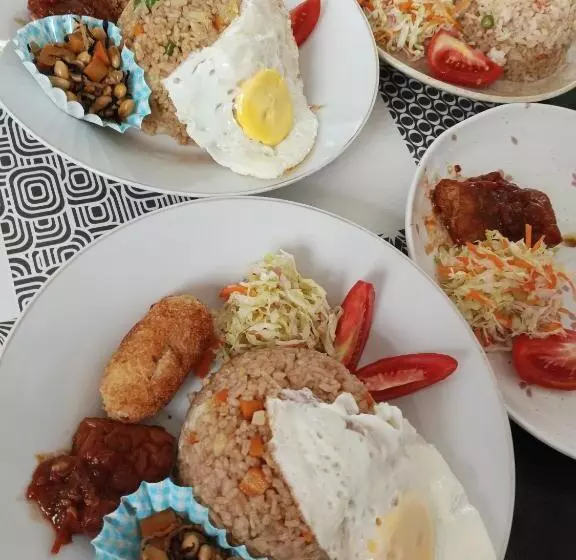 Majatalo Mjr Ticketing Guest House