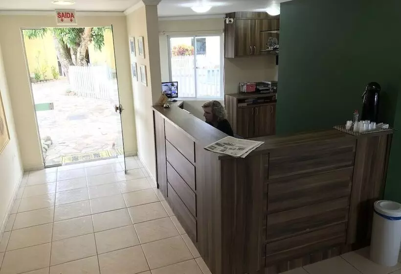 Majatalo Pousada Vila Verde