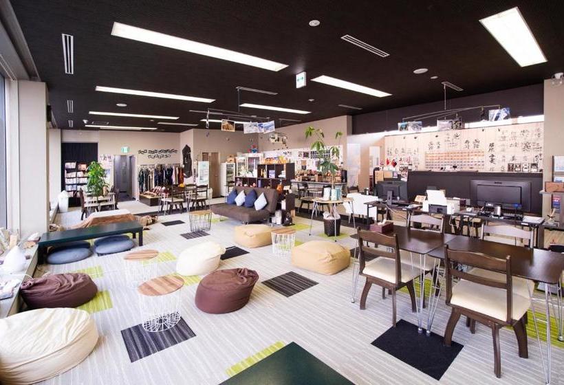 هتل کپسول Capusule Hotel Hakodate