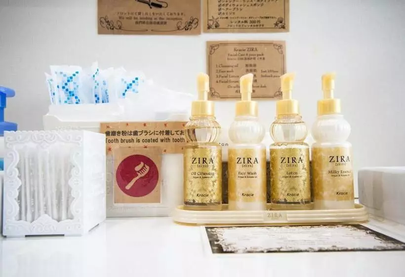 هتل کپسول Capusule Hotel Hakodate