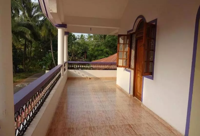 Majatalo Lobo S Guesthouse