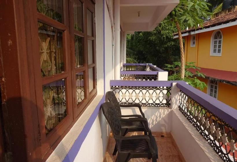 بنسيون Lobo S Guesthouse