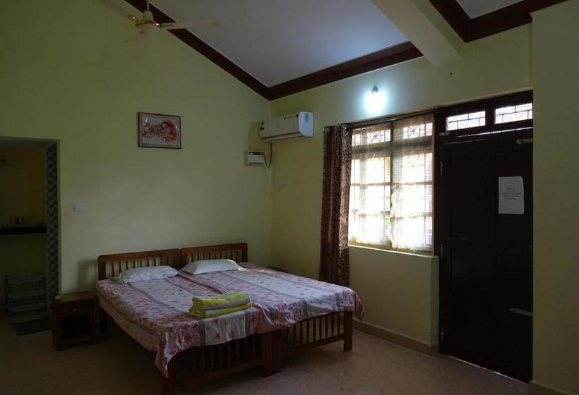 بنسيون Lobo S Guesthouse