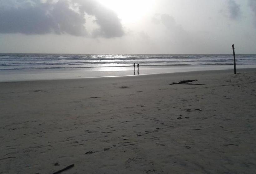 بنسيون Lobo S Guesthouse