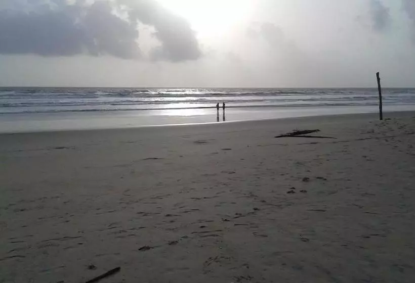 Majatalo Lobo S Guesthouse