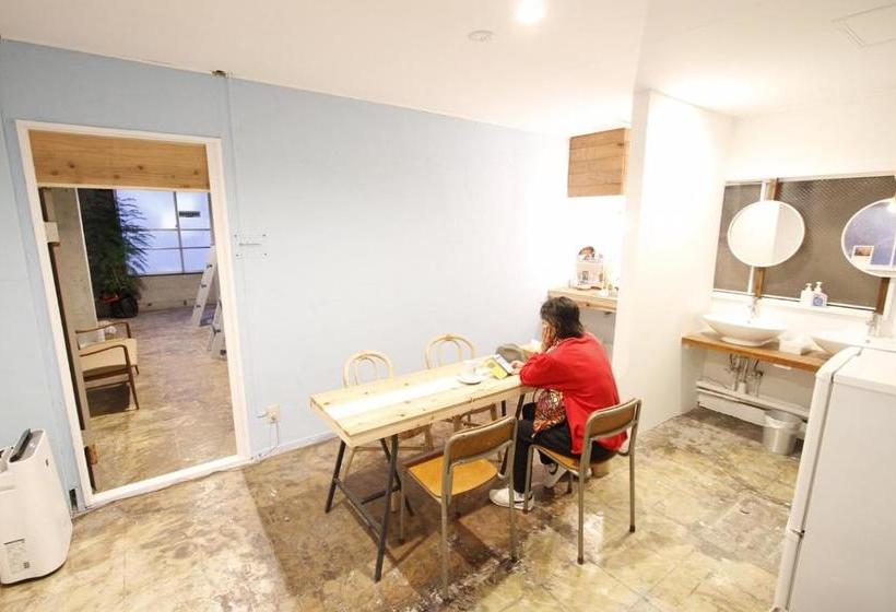 פנסיון Minato Hutte