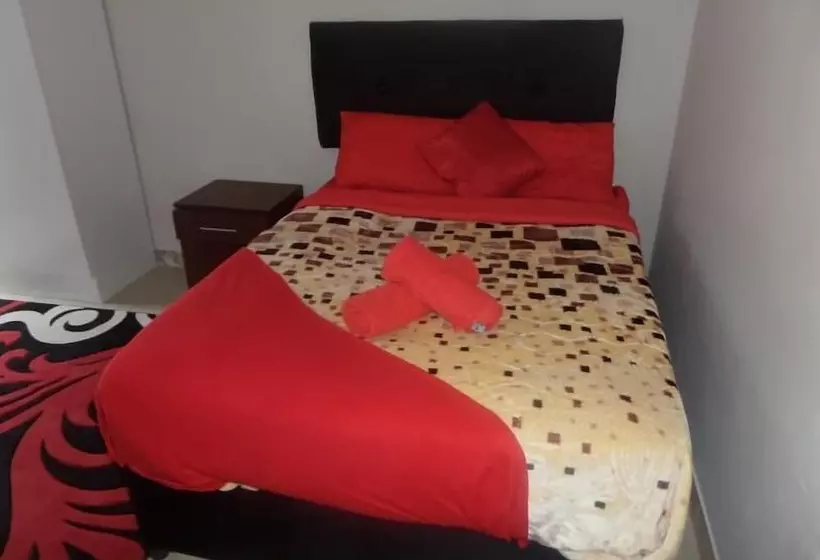 پانسیون Tshedza Guest House