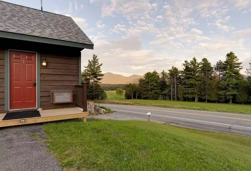 ユースホステル Cobble Mountain Lodge