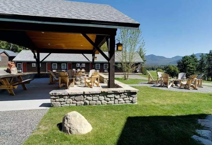 ユースホステル Cobble Mountain Lodge