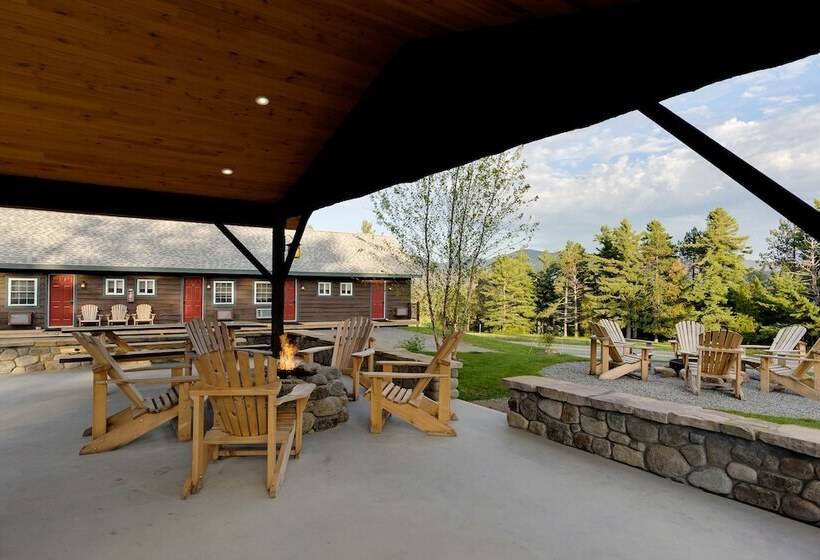 Общежитие Cobble Mountain Lodge