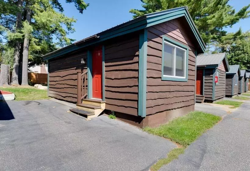 ユースホステル Cobble Mountain Lodge