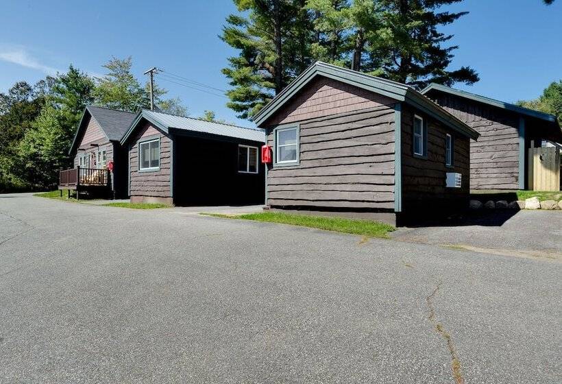 Общежитие Cobble Mountain Lodge