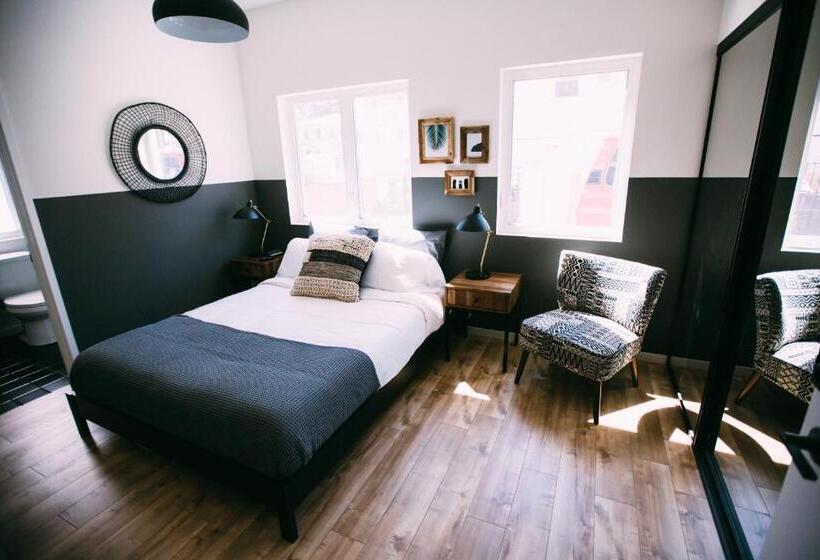 فندق صغير Noon On Sunset Hill