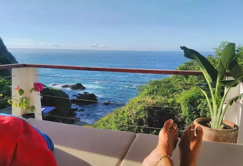 Majatalo Casablanca Guest House   Adults Only   Starlink Internet!