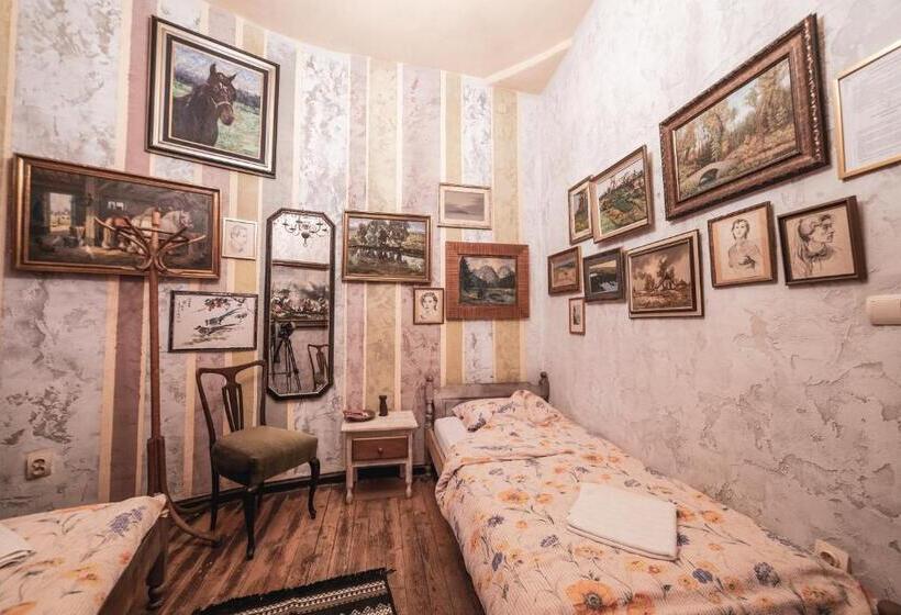 بنسيون Guest House Malkia Inter