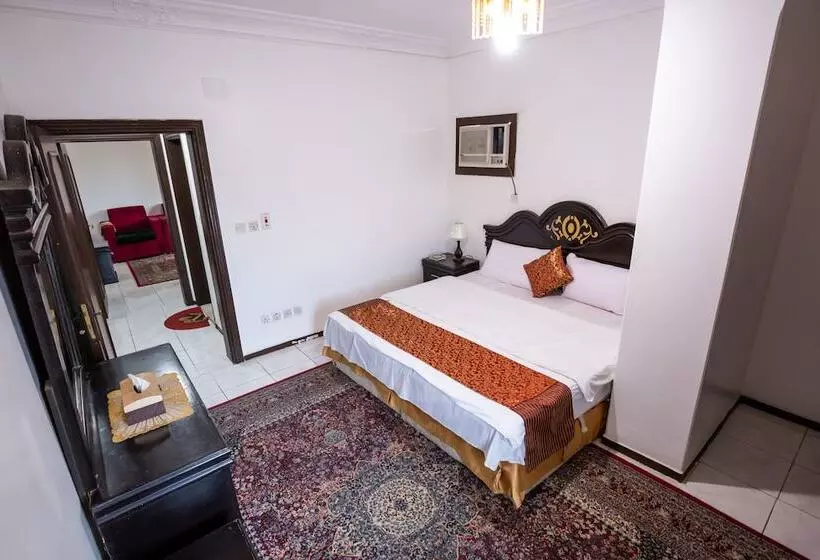 Al Eairy Furnished Apartments Hail 4