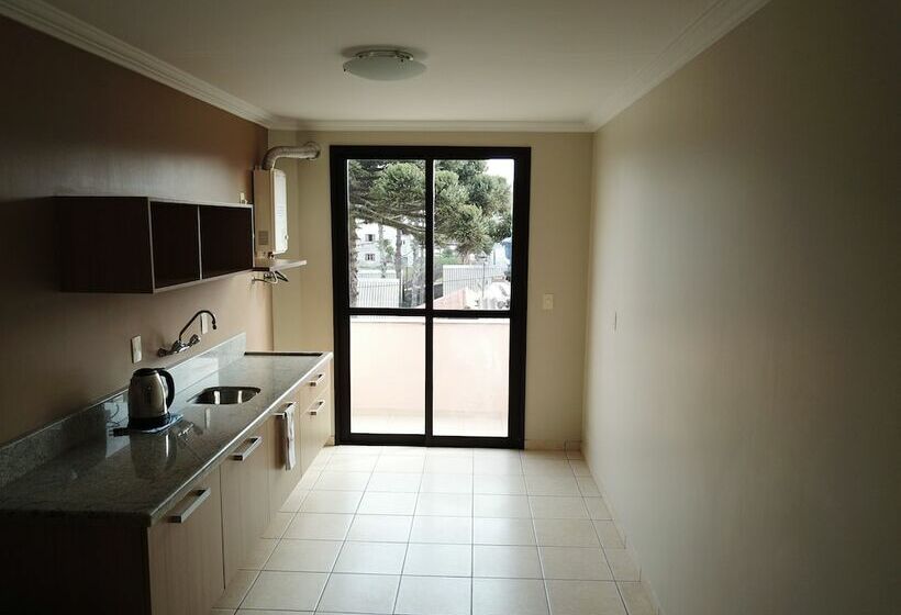 Center Hotel Cambará