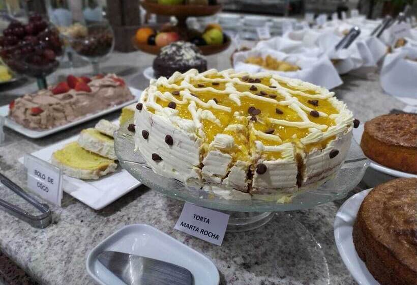 Center Hotel Cambará