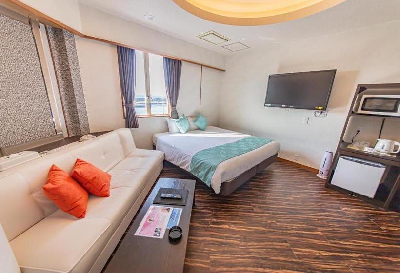 فندق Ginowan Crystal