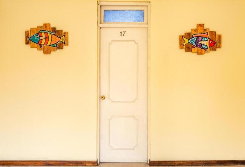 پانسیون Hostel Del Puerto