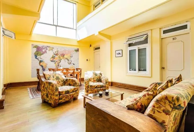 پانسیون Hostel Del Puerto