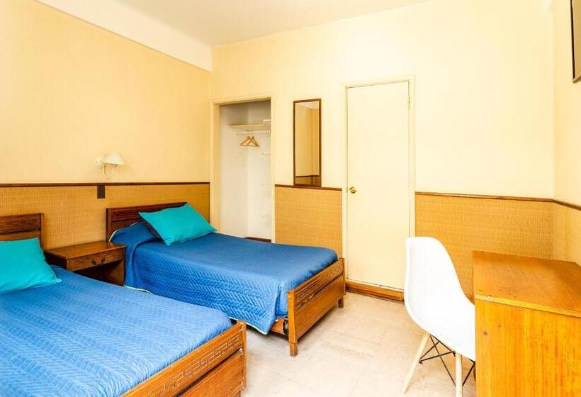 پانسیون Hostel Del Puerto