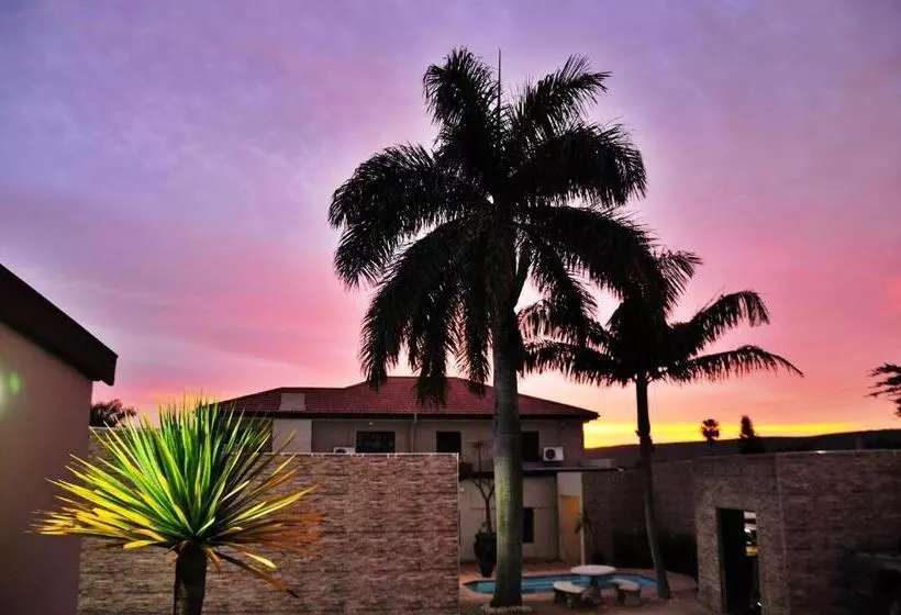 Majatalo Mi Casa Guest House