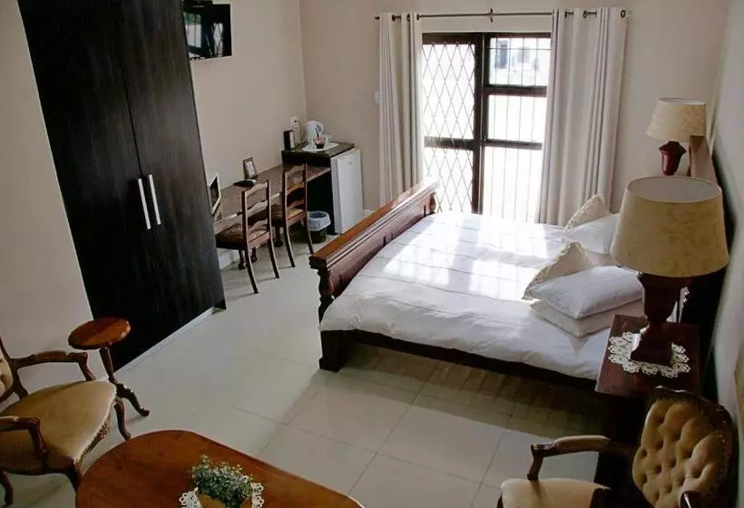 Majatalo Mi Casa Guest House