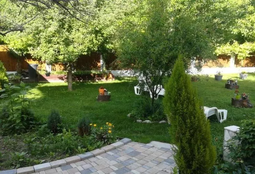 پانسیون Riverside Guesthouse