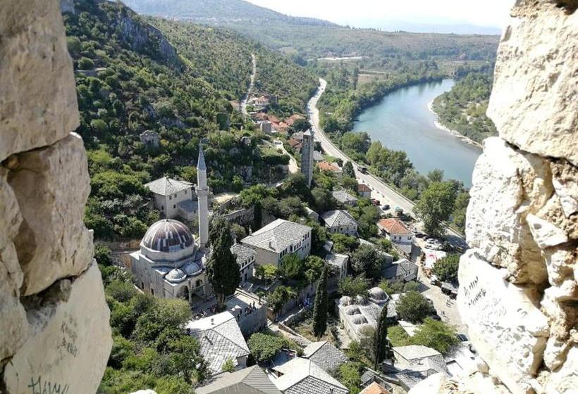 پانسیون Riverside Guesthouse