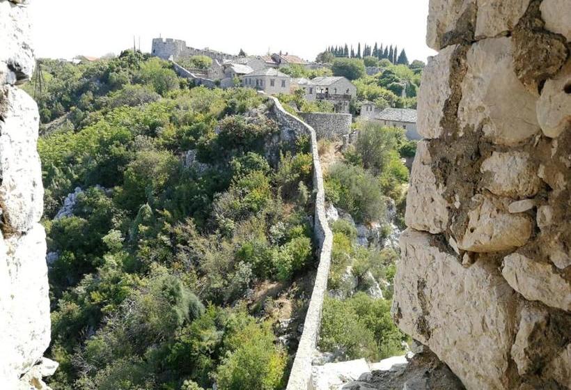 پانسیون Riverside Guesthouse