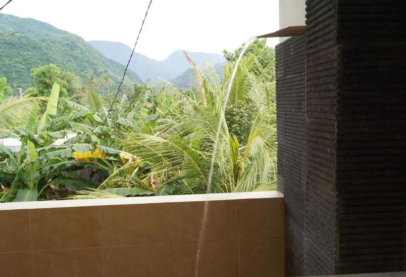 Пансион Villa Mangga Beach