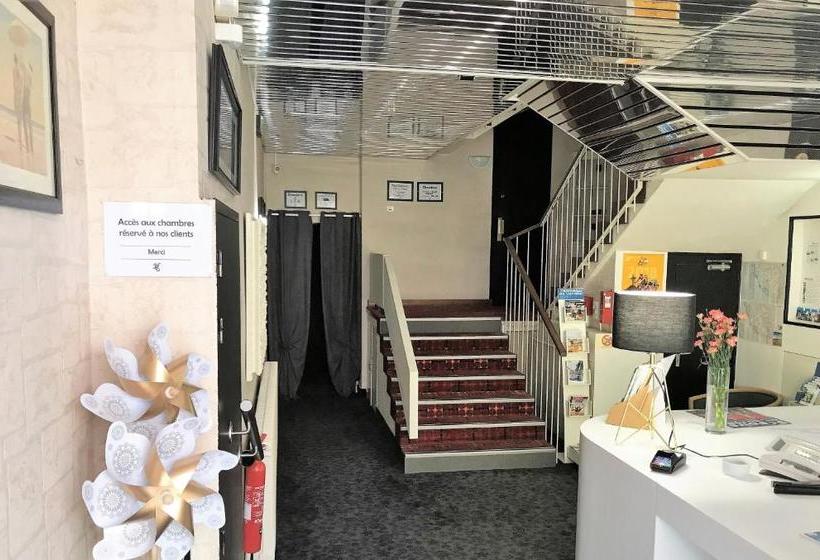 בית מלון כפרי Hôtel Du Commerce