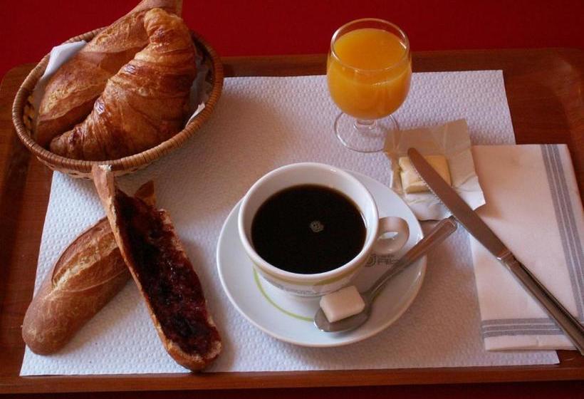 בית מלון כפרי Hôtel Du Commerce