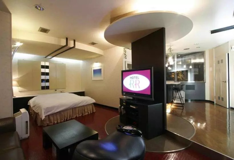 Hotel Rr
