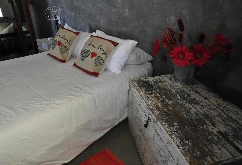 هتل Vastrap Guest Farm