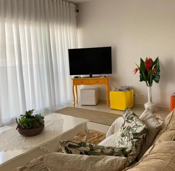 ペンション Bouganville Guest House Bc