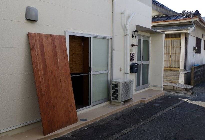 پانسیون Guesthouse Imari Honjin