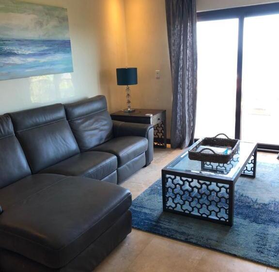 The Meridian At Lighthouse Point