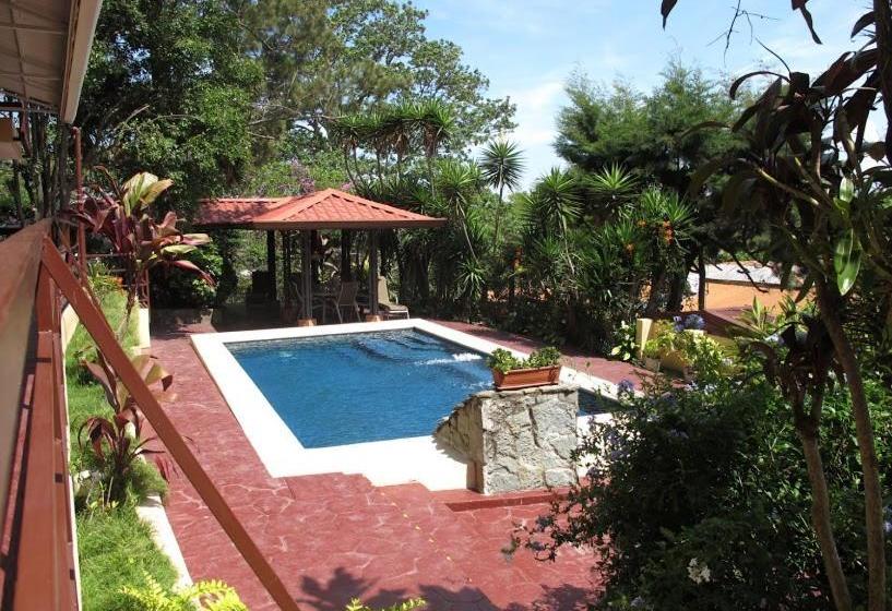 酒店 Las Cumbres B&b