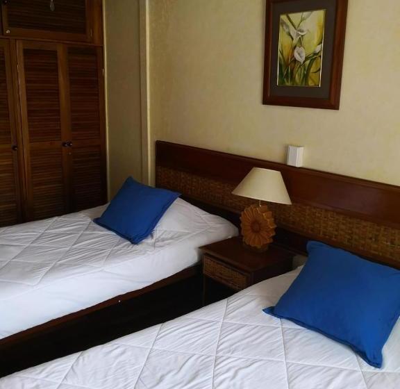 酒店 Las Cumbres B&b