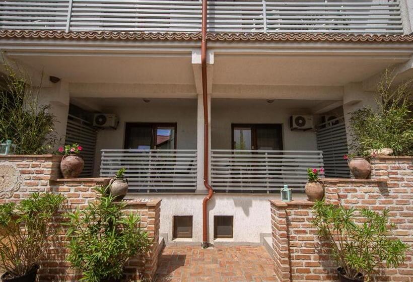 بنسيون Artelier Vama Veche