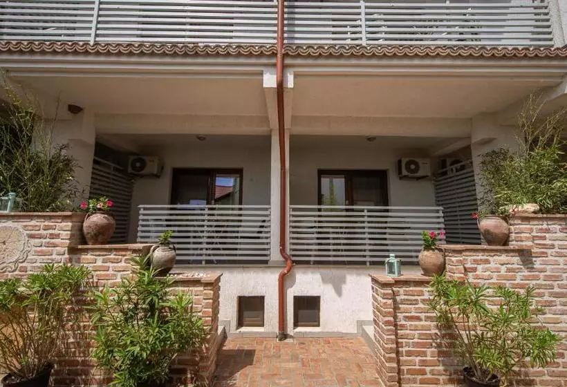 Majatalo Artelier Vama Veche